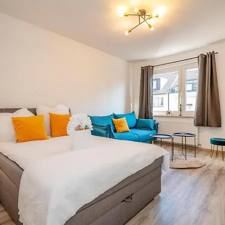 Apartment Zentrale 2-zi-wohnung - - Nahe Arena