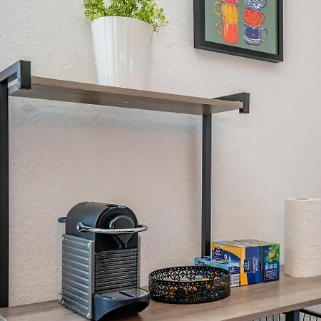 Moderne Fuer 6 Nahe Arena Apartman
