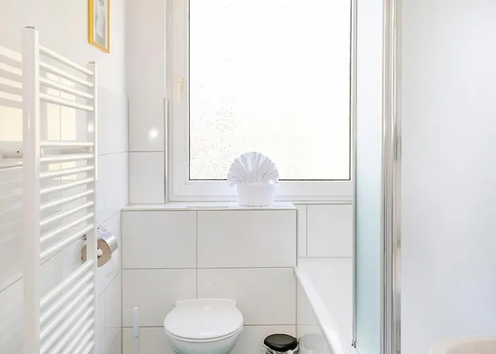 Zentrale 2-zi-wohnung - - Nahe Arena * גלזנקירכן