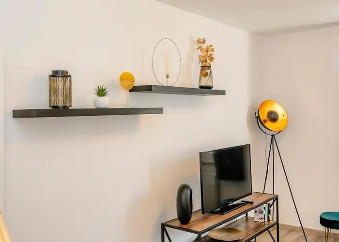 Moderne Wohnung Fuer 6 Nahe Arena *